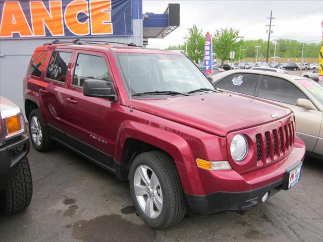 Jeep Patriot 2.4 A SR 5dr Wgn W/sunroof Unspecified