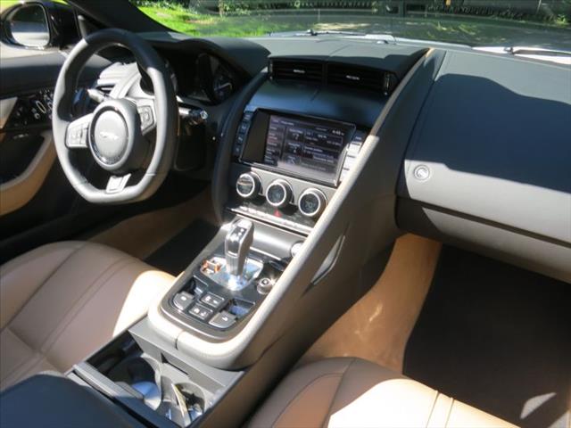 JAGUAR F-Type 2014 photo 11