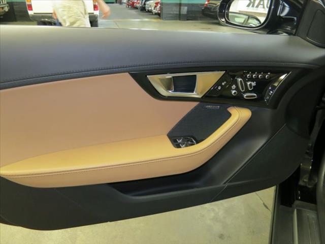 JAGUAR F-Type 2014 photo 9