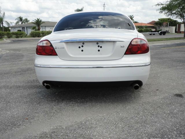 JAGUAR S-Type C230 1.8K Sedan