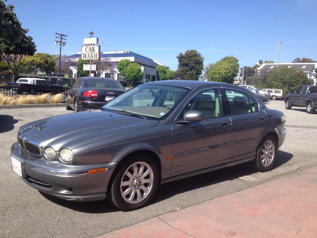 JAGUAR X-Type 2002 photo 2
