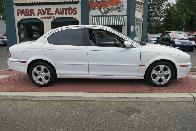 JAGUAR X-Type 2002 photo 3