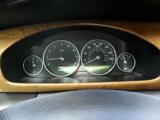 JAGUAR X-Type 2002 photo 24