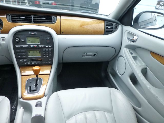 JAGUAR X-Type 2002 photo 12