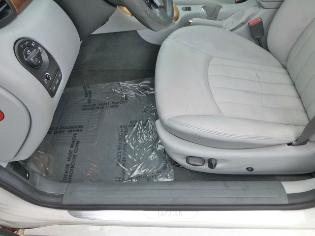 JAGUAR X-Type 2002 photo 23