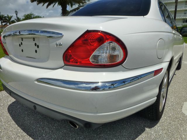 JAGUAR X-Type 2002 photo 29