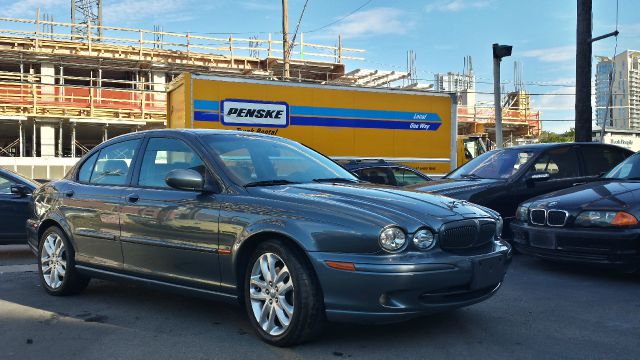 JAGUAR X-Type 2002 photo 2