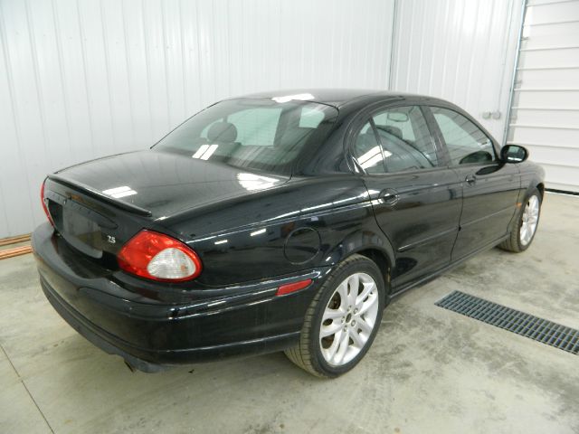 JAGUAR X-Type 2003 photo 4