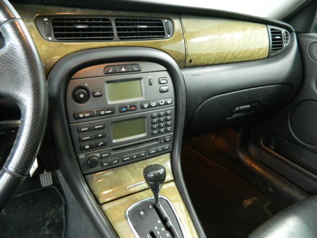 JAGUAR X-Type 2003 photo 7