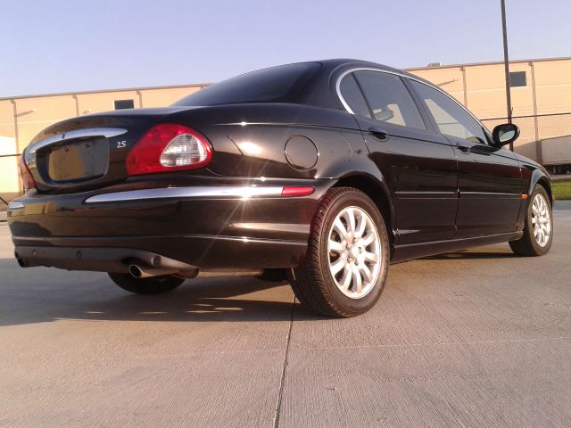 JAGUAR X-Type 2003 photo 3