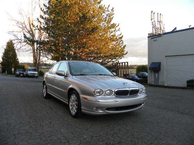 JAGUAR X-Type 2003 photo 2