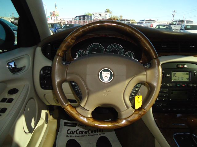 JAGUAR X-Type 2003 photo 1