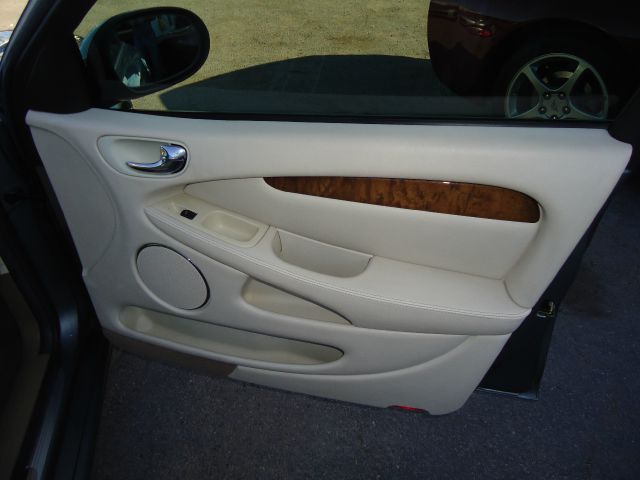 JAGUAR X-Type 2003 photo 5