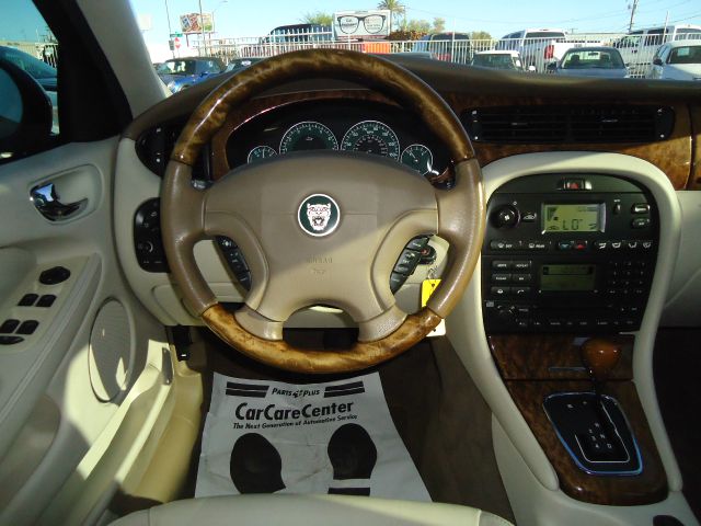 JAGUAR X-Type 2003 photo 8