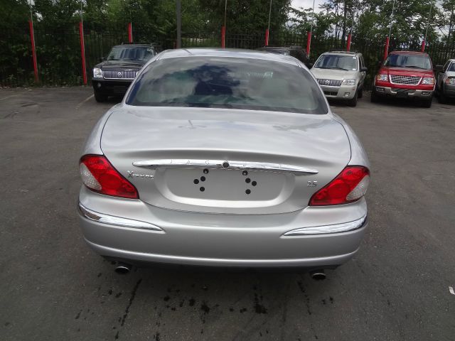 JAGUAR X-Type 2003 photo 16