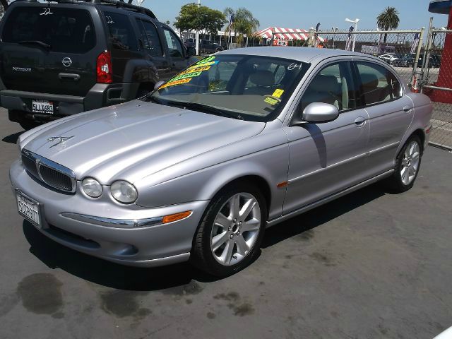 JAGUAR X-Type 2003 photo 2