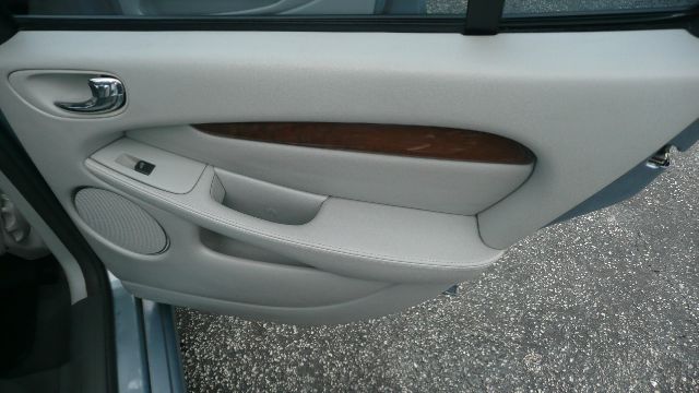 JAGUAR X-Type 2003 photo 13