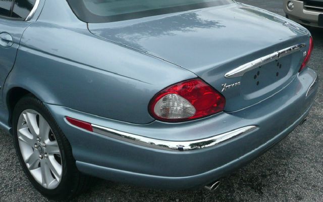 JAGUAR X-Type 2003 photo 18