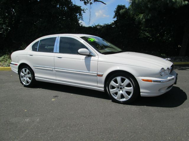 JAGUAR X-Type 2004 photo 4