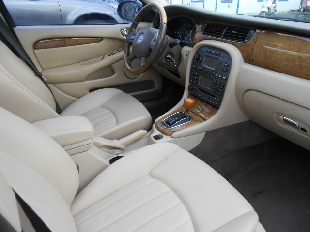 JAGUAR X-Type 2004 photo 27