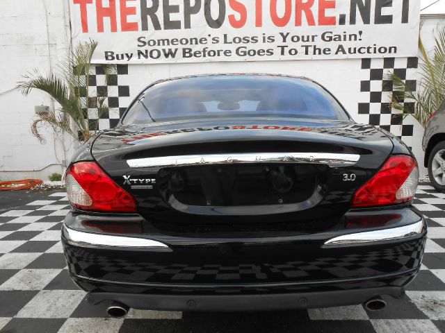 JAGUAR X-Type 2004 photo 30