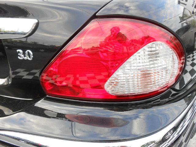 JAGUAR X-Type 2004 photo 32