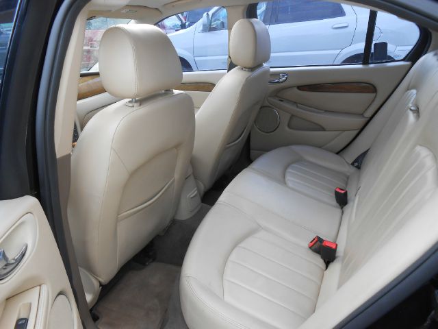 JAGUAR X-Type 2004 photo 9