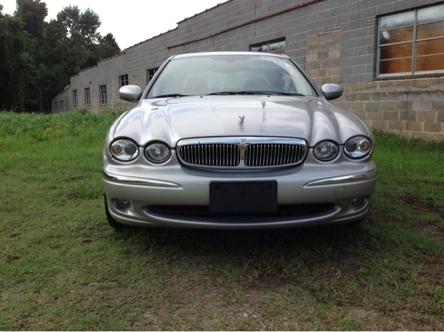 JAGUAR X-Type 2005 photo 2