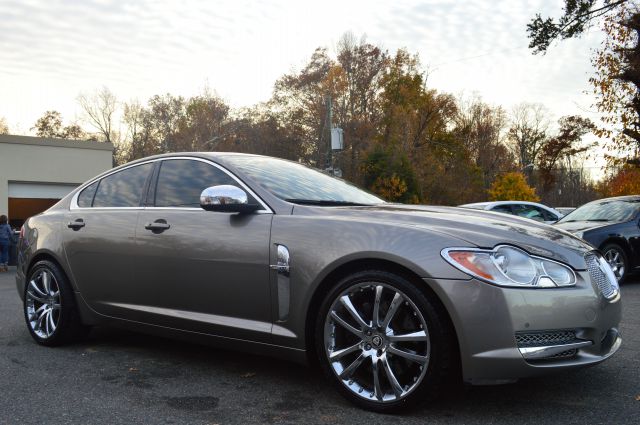 JAGUAR XF 2009 photo 3