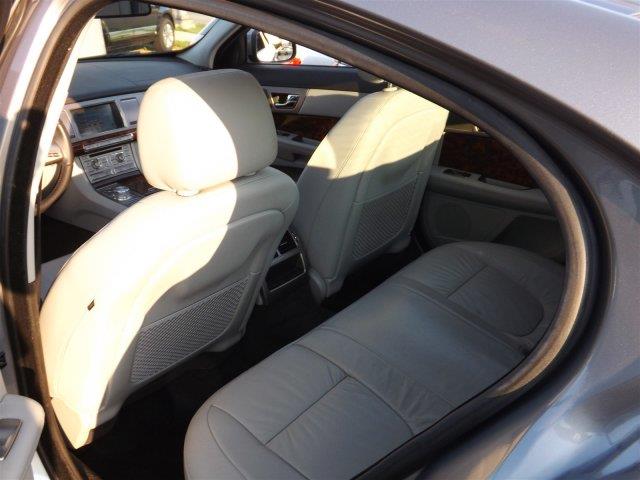 JAGUAR XF 2009 photo 10