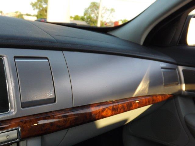 JAGUAR XF 2009 photo 6