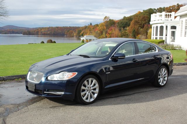 JAGUAR XF 2010 photo 4