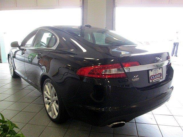 JAGUAR XF 2010 photo 4