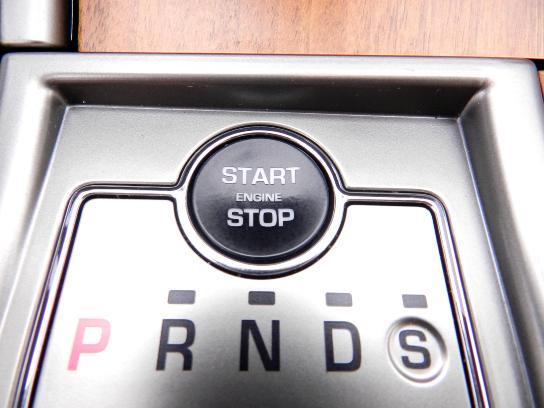 JAGUAR XF 2010 photo 26