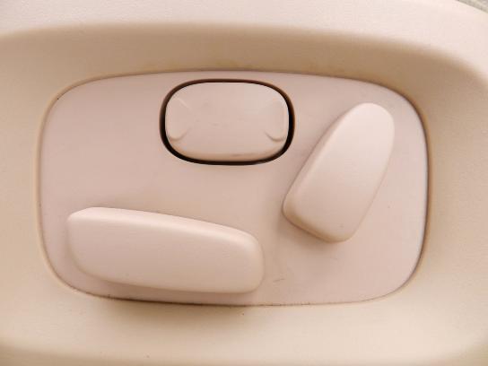 JAGUAR XF 2010 photo 4