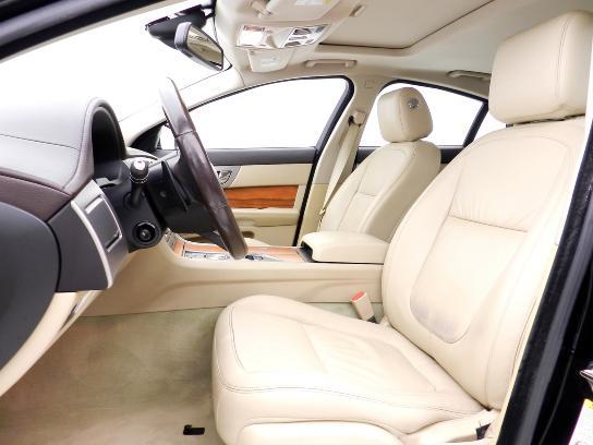 JAGUAR XF 2010 photo 7