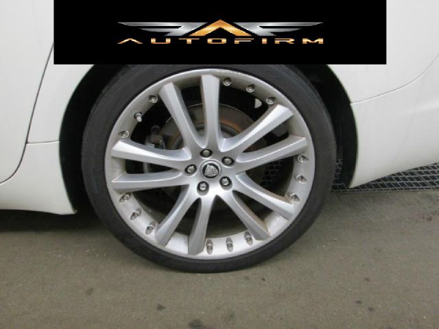 JAGUAR XF 2010 photo 1