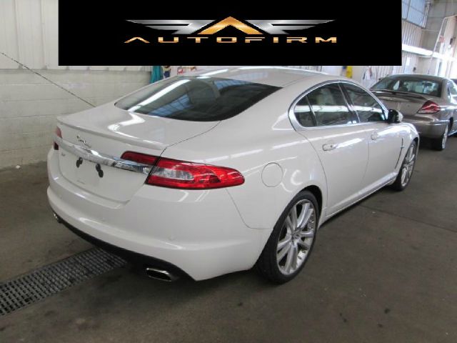 JAGUAR XF 2010 photo 4