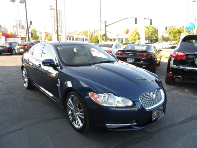 JAGUAR XF 2010 photo 4