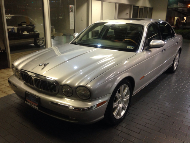 JAGUAR XJ-Series 2005 photo 2