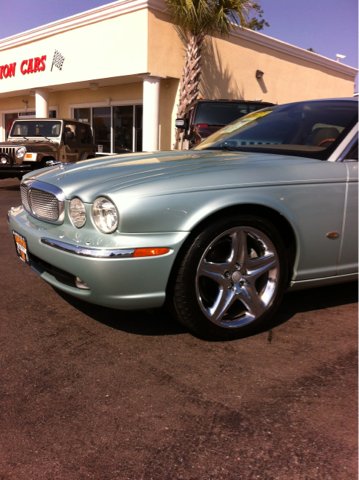 JAGUAR XJ-Series 2006 photo 4