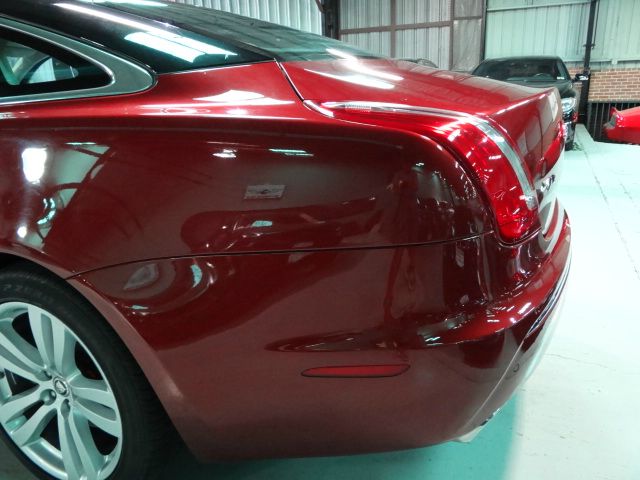 JAGUAR XJ 2011 photo 2