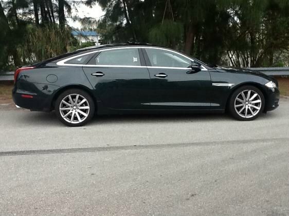 JAGUAR XJ 2011 photo 4