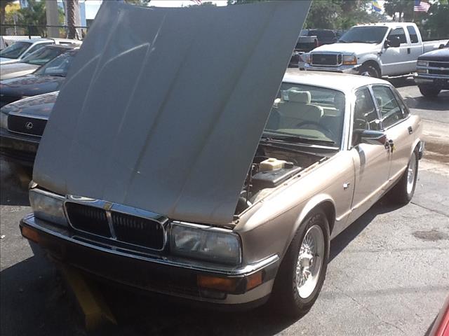 JAGUAR XJ12 1994 photo 4