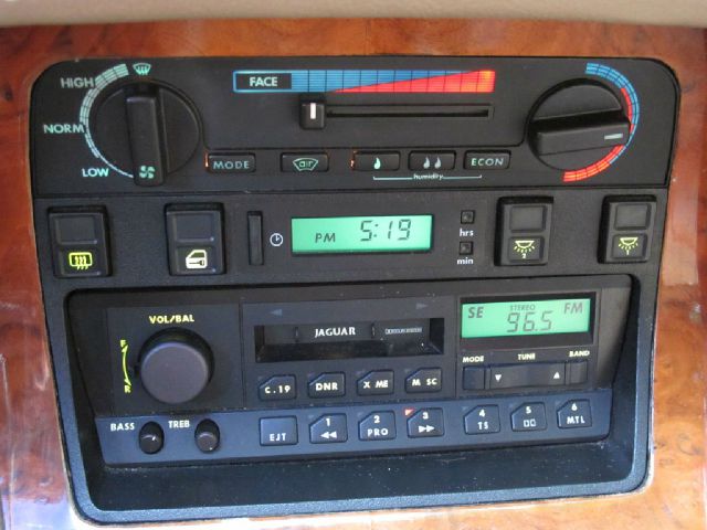 JAGUAR XJ6 1989 photo 115