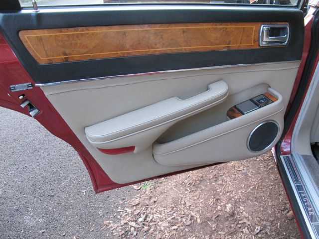 JAGUAR XJ6 1989 photo 82