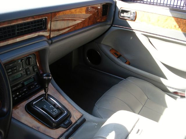 JAGUAR XJ6 1994 photo 2