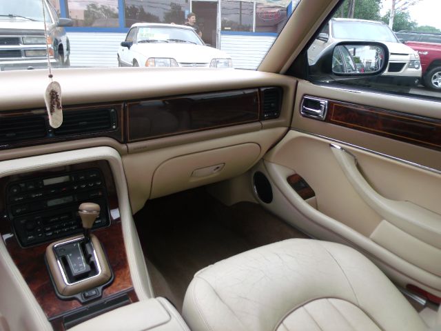 JAGUAR XJ6 1996 photo 16