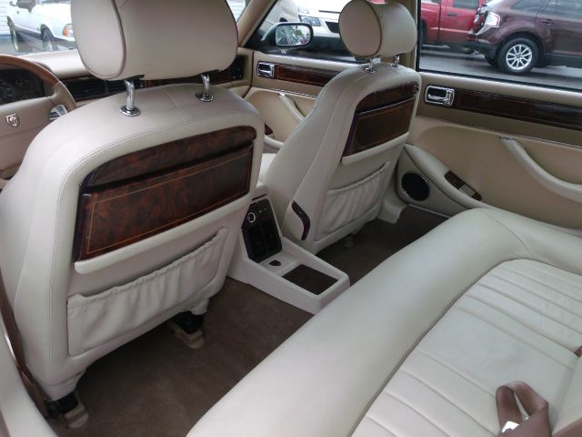 JAGUAR XJ6 1996 photo 19