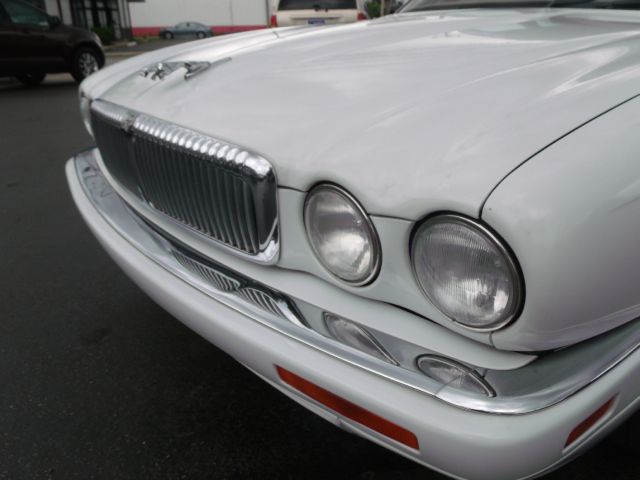 JAGUAR XJ6 1996 photo 9